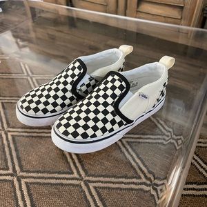 Vans shoes size 10 toddler